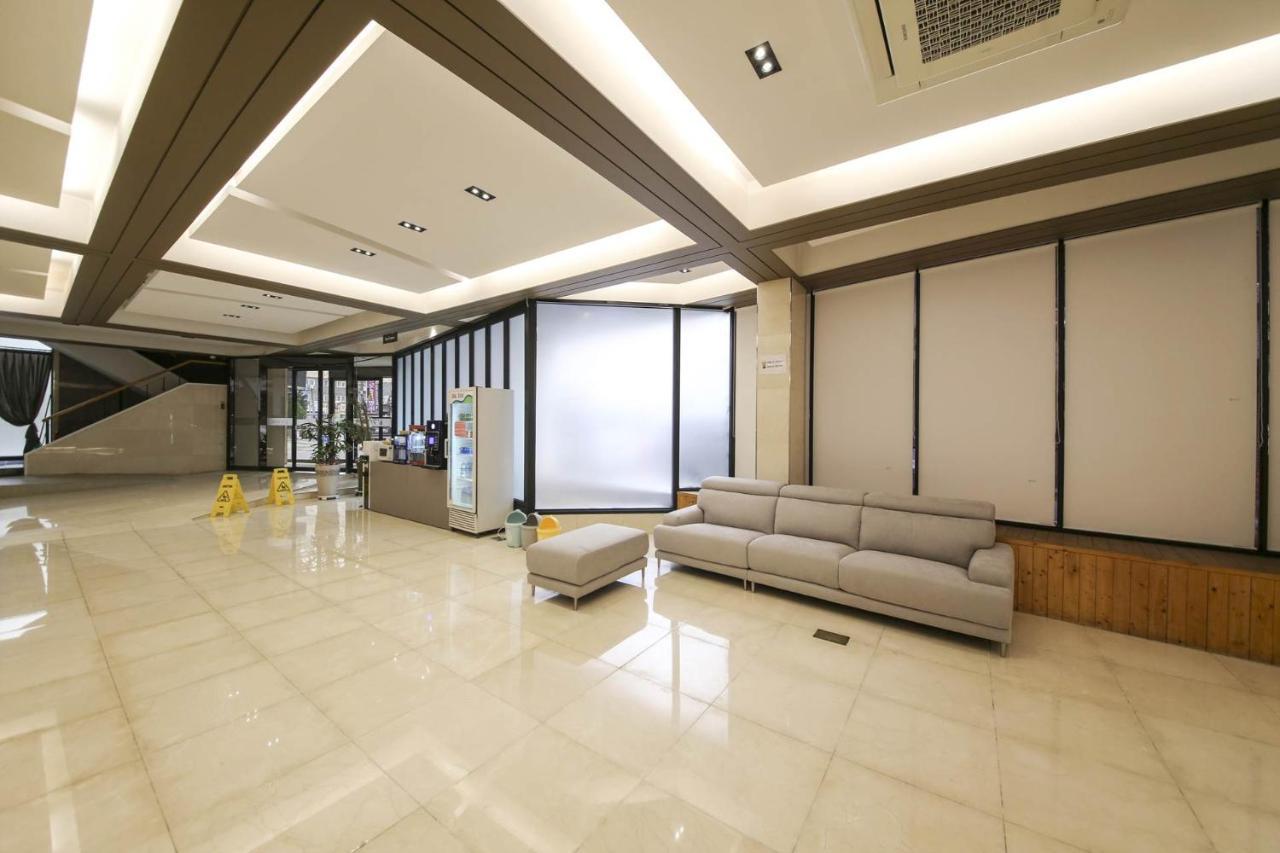 Benikea Hotel Чхонан Экстерьер фото