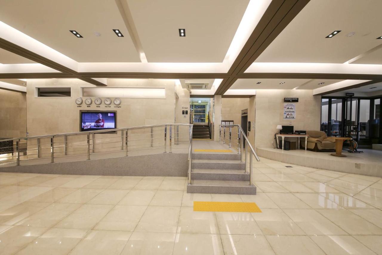 Benikea Hotel Чхонан Экстерьер фото