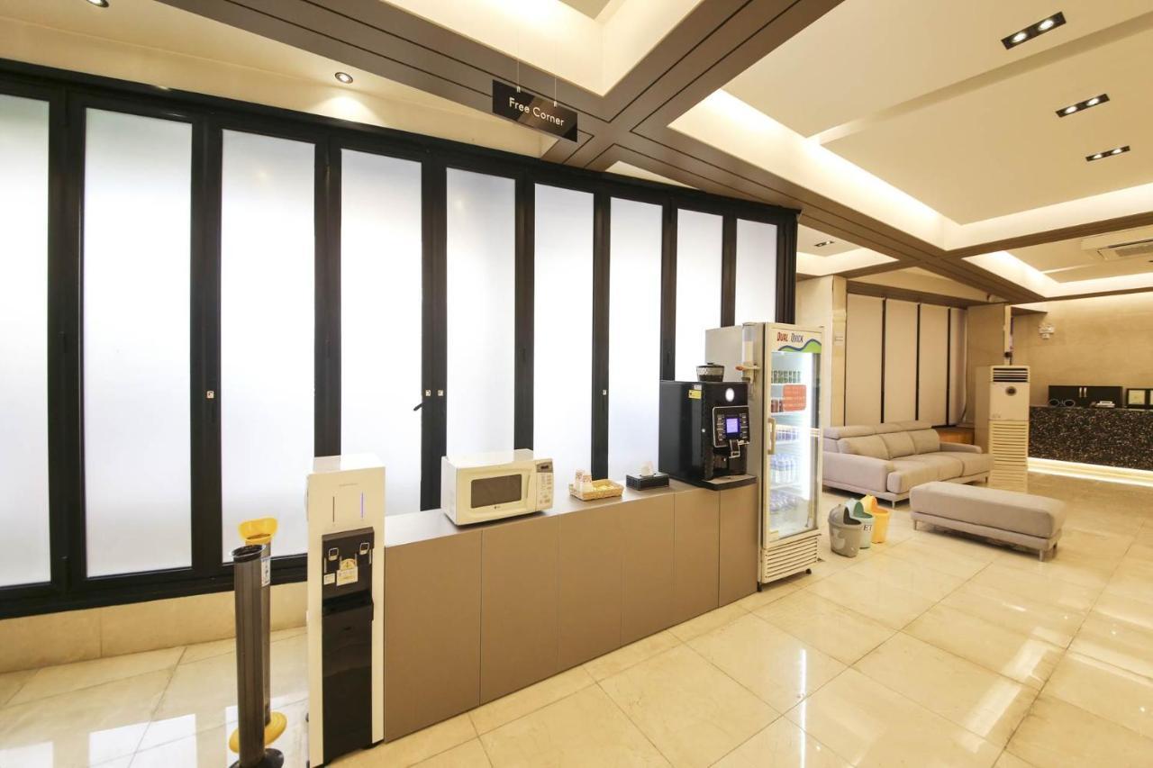 Benikea Hotel Чхонан Экстерьер фото